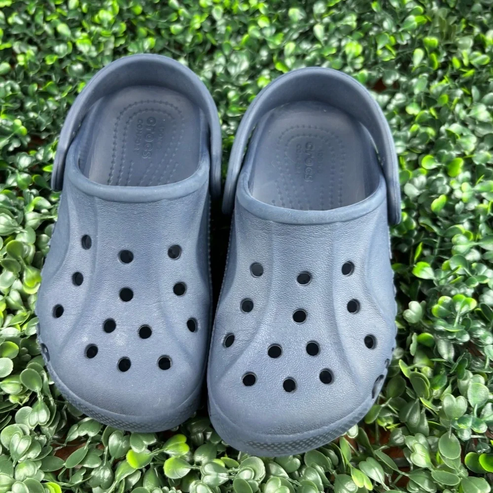 CROCS BAYA CLOGS SHOES SIZE 10 KIDS